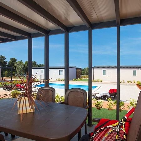 Kastanija Mobile Homes Novigrad Istria Dış mekan fotoğraf