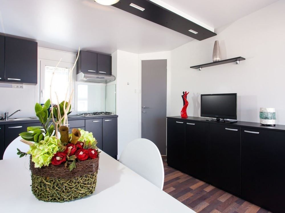 Kastanija Mobile Homes Novigrad Istria Dış mekan fotoğraf